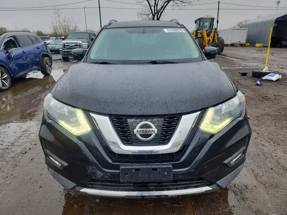 2017 NISSAN ROGUE SL  
