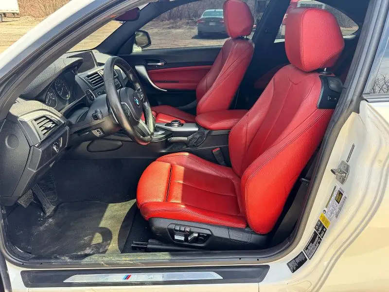 2016 BMW M235XI   