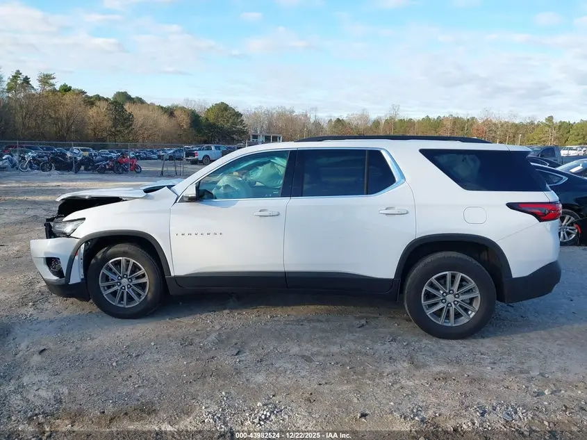 2023 CHEVROLET TRAVERSE FWD LT CLOTH