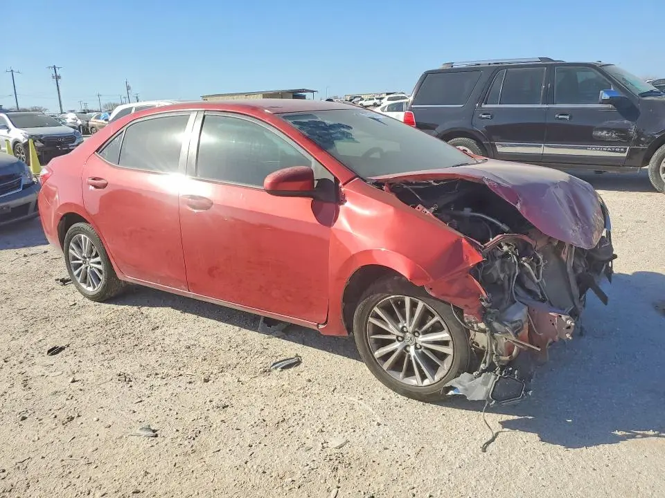 2015 TOYOTA COROLLA LE PLUS  
