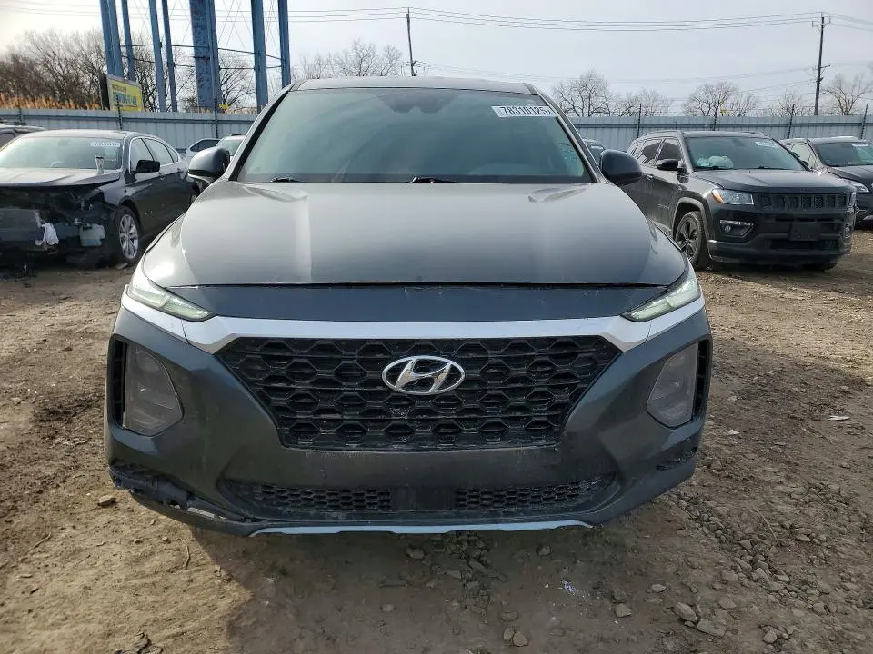 2020 HYUNDAI SANTA FE SE  