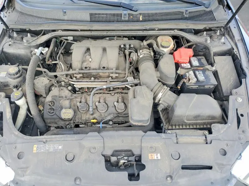 2015 FORD TAURUS SE  