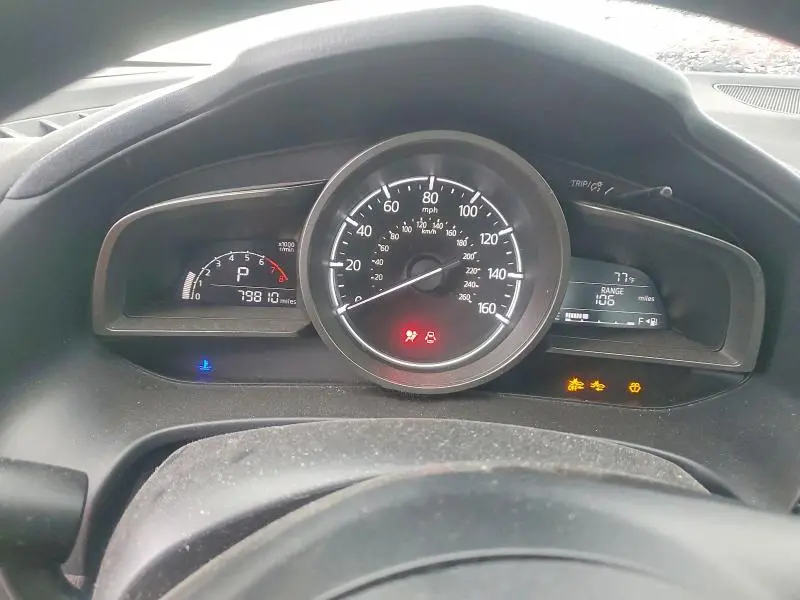 2018 MAZDA 3 TOURING  