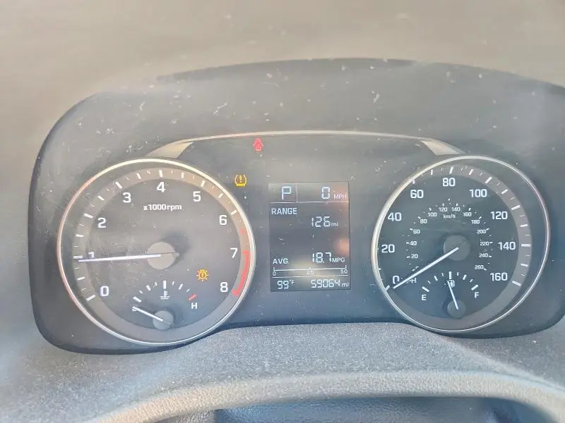 2017 HYUNDAI ELANTRA SEL  