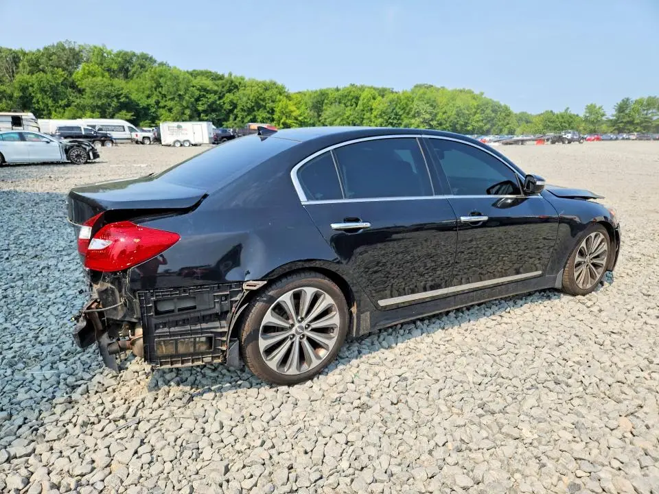 2013 HYUNDAI GENESIS   