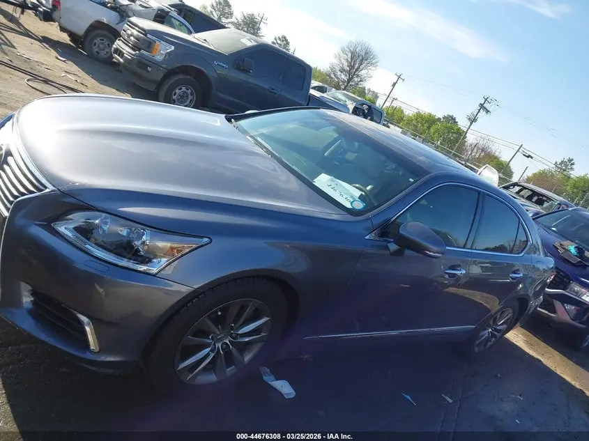 2016 LEXUS LS 460  