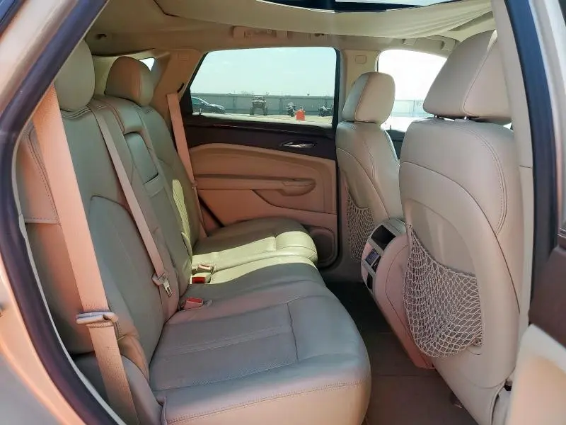 2011 CADILLAC SRX LUXURY COLLECTION  