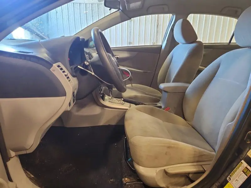 2013 TOYOTA COROLLA BASE  