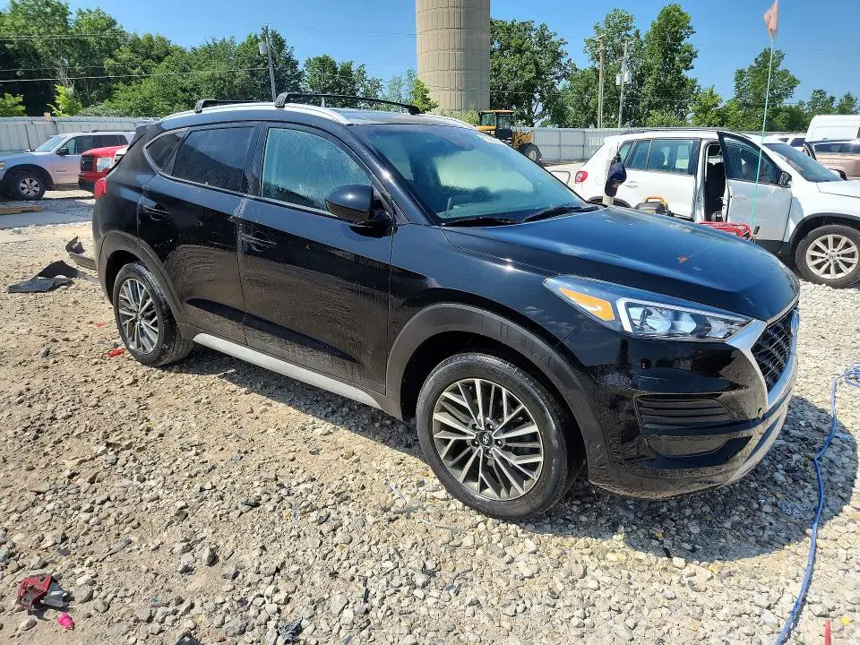 2021 HYUNDAI TUCSON SEL  