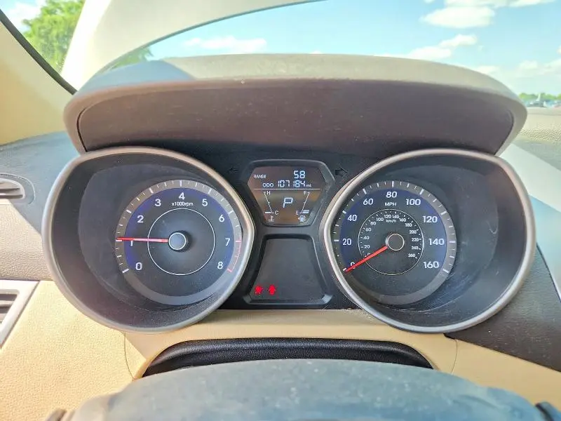2013 HYUNDAI ELANTRA GLS  