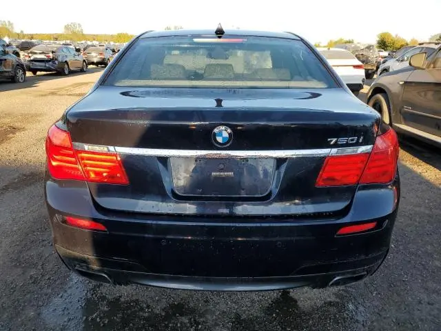 2011 BMW 750 XI  