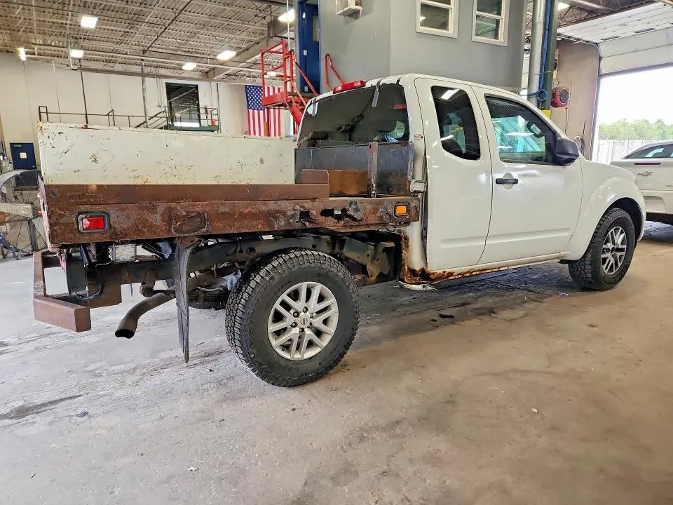 2012 NISSAN FRONTIER SV V6  
