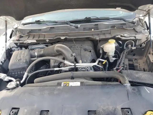 2018 RAM 1500 SLT  