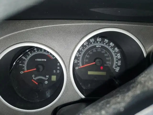 2010 TOYOTA TUNDRA GRADE  