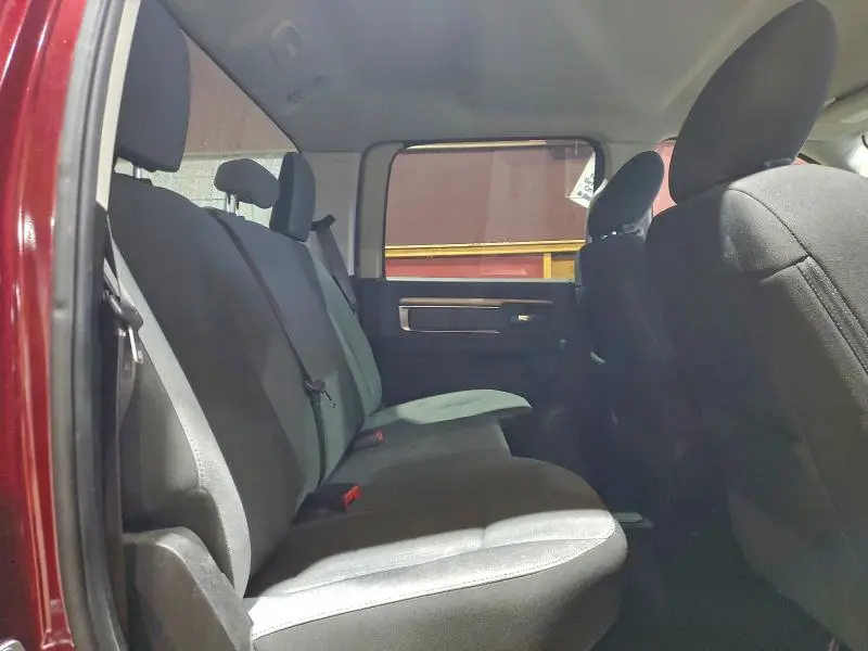 2021 RAM 1500 CLASSIC SLT  