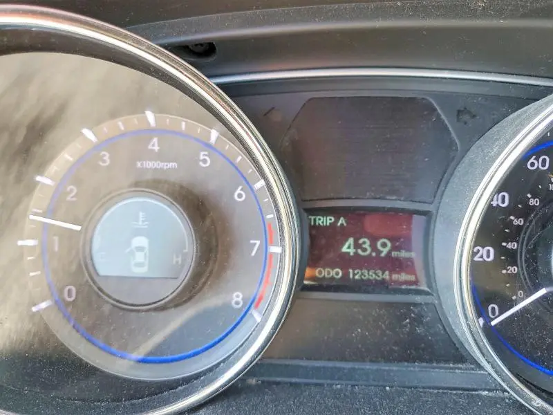 2014 HYUNDAI SONATA GLS  