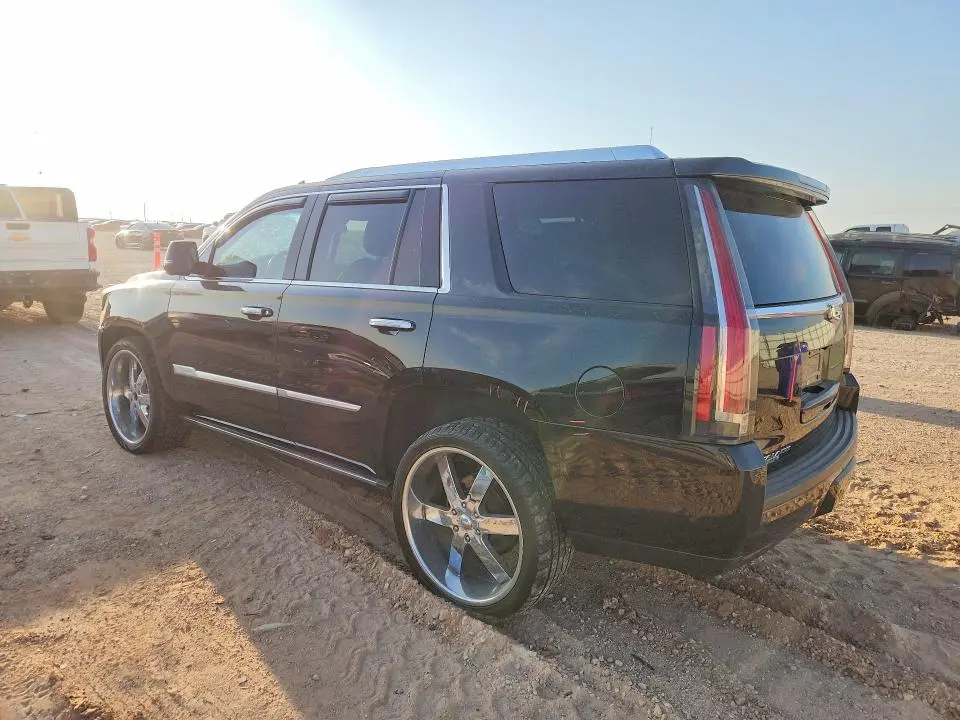 2018 CADILLAC ESCALADE PREMIUM LUXURY  