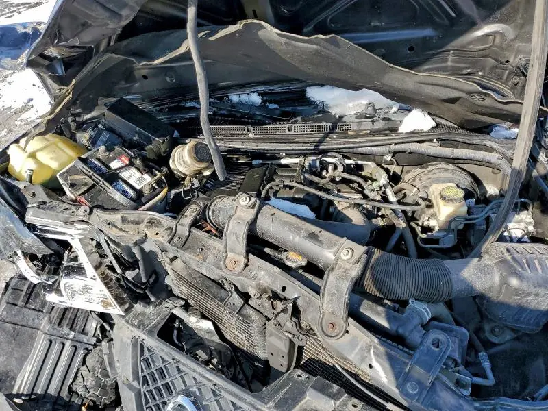 2015 NISSAN FRONTIER S  