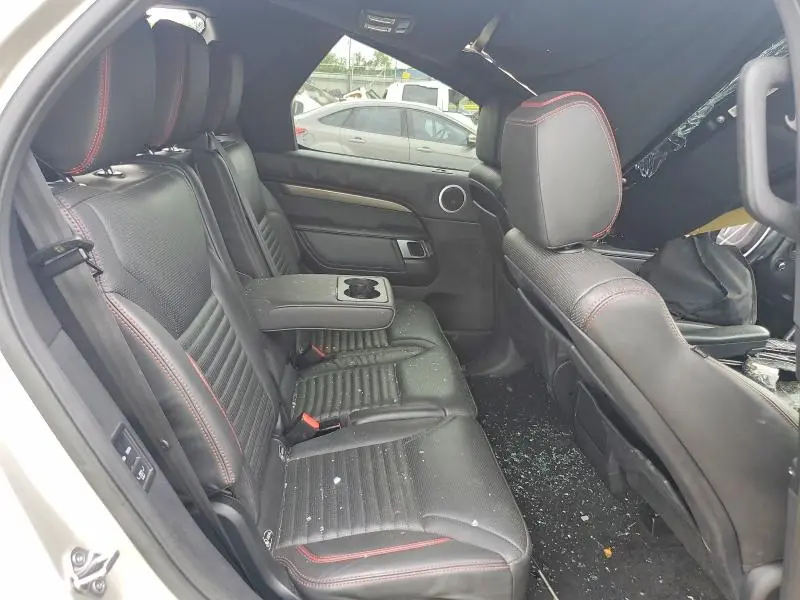 2017 LAND ROVER DISCOVERY HSE  