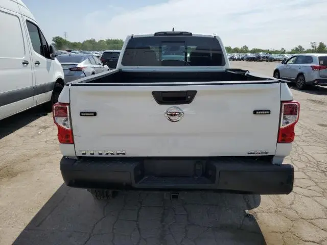 2022 NISSAN TITAN S  
