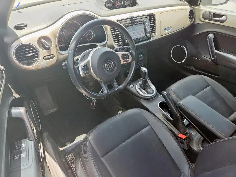 2013 VOLKSWAGEN BEETLE   