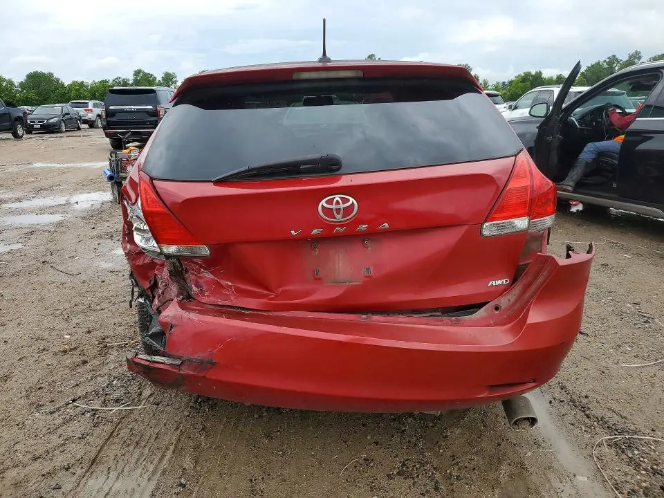 2010 TOYOTA VENZA AWD V6  