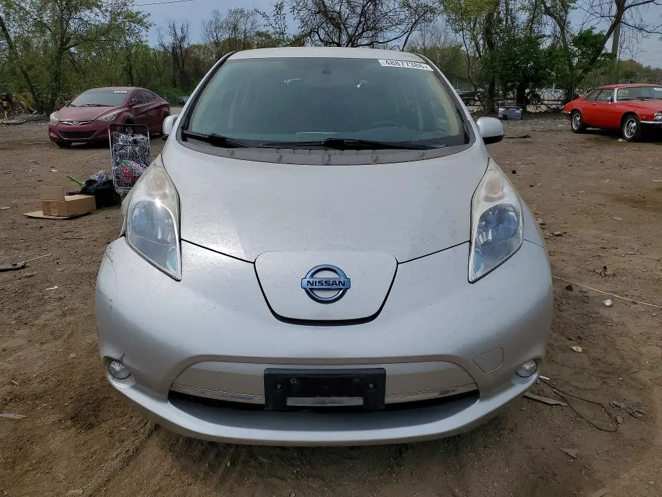 2014 NISSAN LEAF SV  