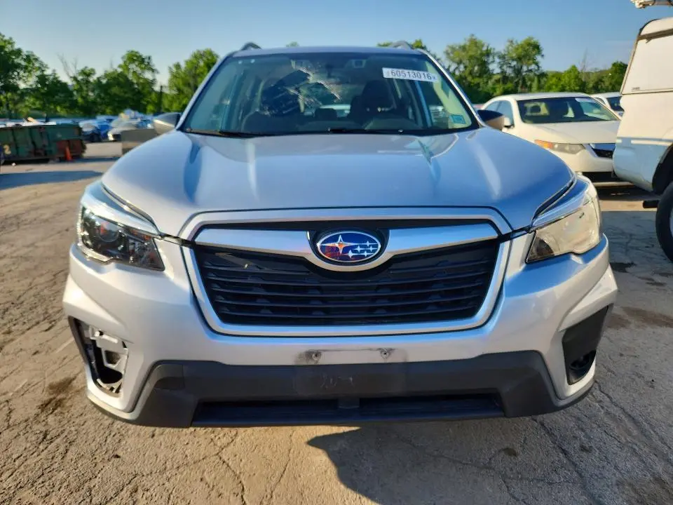 2021 SUBARU FORESTER   