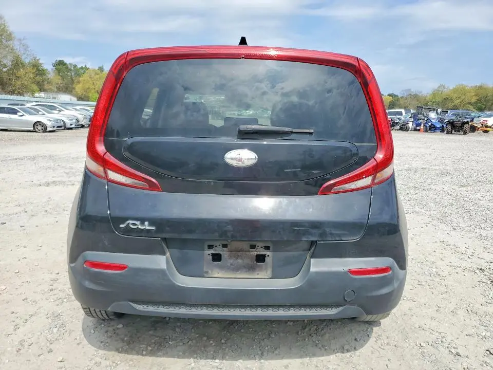 2020 KIA SOUL LX  