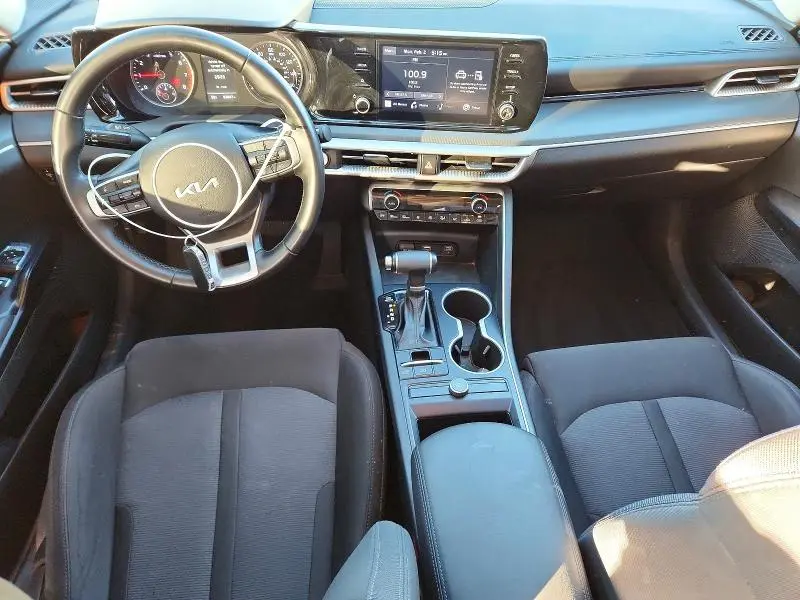 2022 KIA K5 LXS  