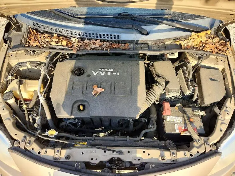 2010 TOYOTA COROLLA LE  
