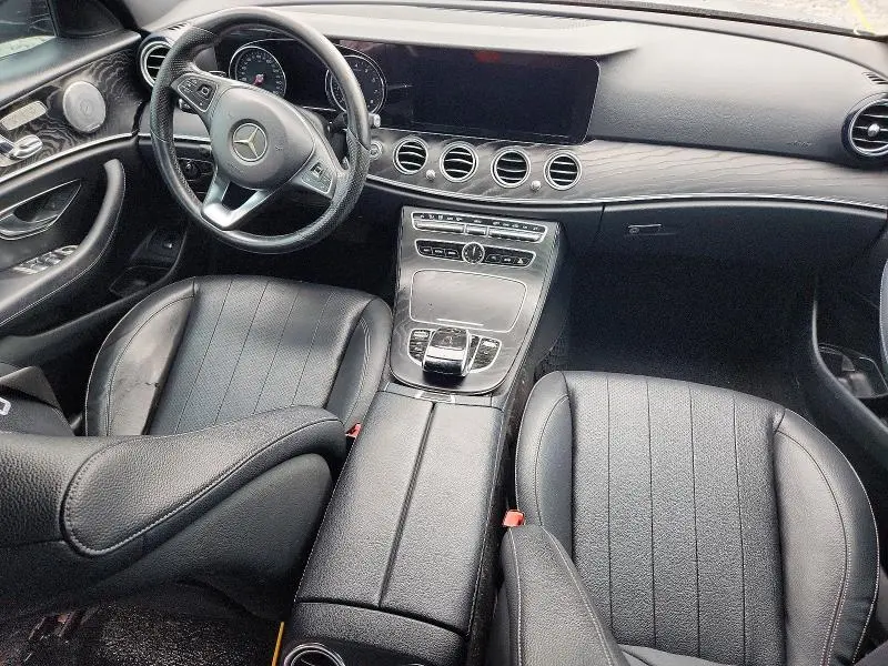 2018 MERCEDES-BENZ E 300  