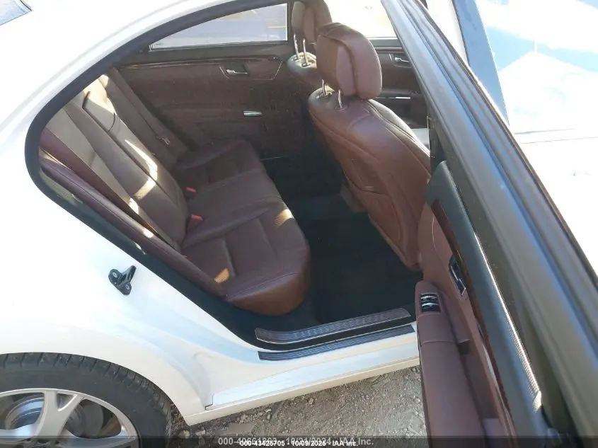 2013 MERCEDES-BENZ S 550  