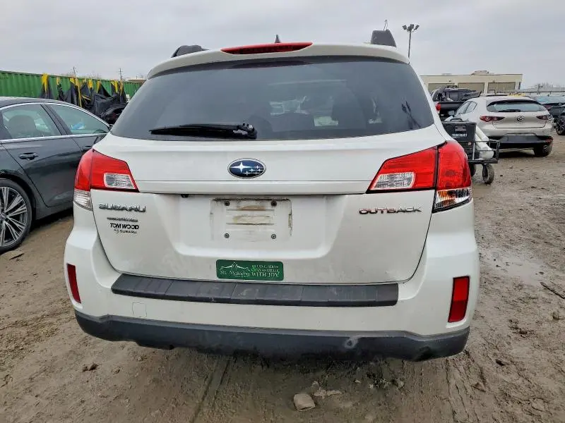 2011 SUBARU OUTBACK 2.5I LIMITED  
