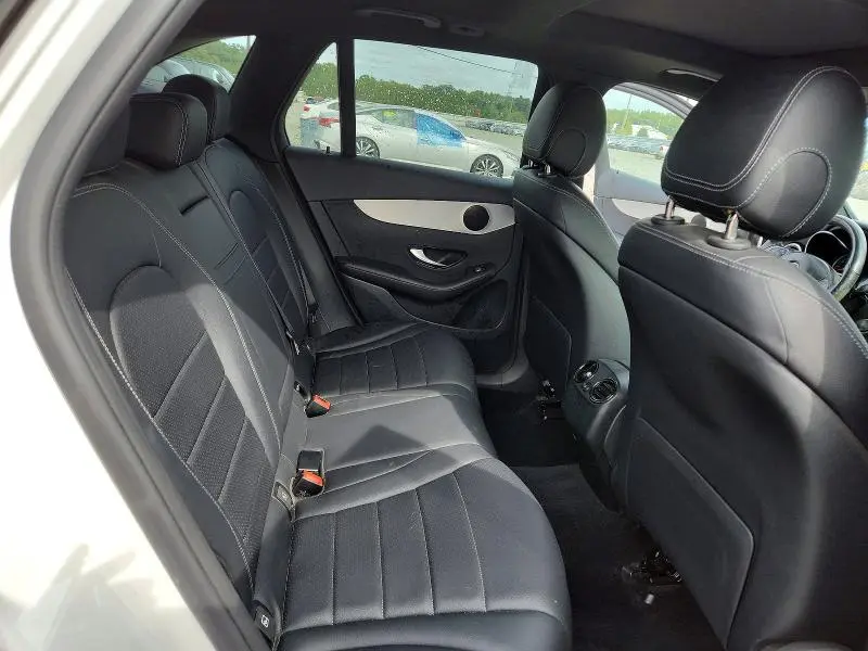 2019 MERCEDES-BENZ GLC 300 4MATIC  