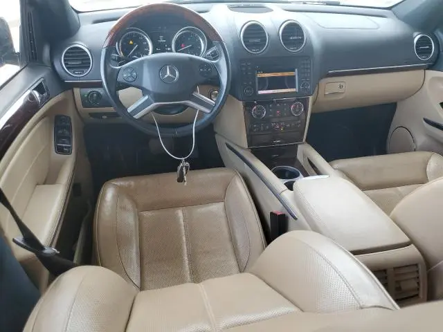2011 MERCEDES-BENZ GL 550 4MATIC  