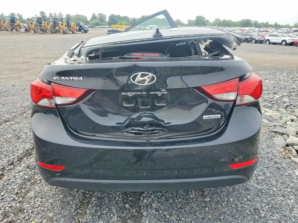 2014 HYUNDAI ELANTRA SE  