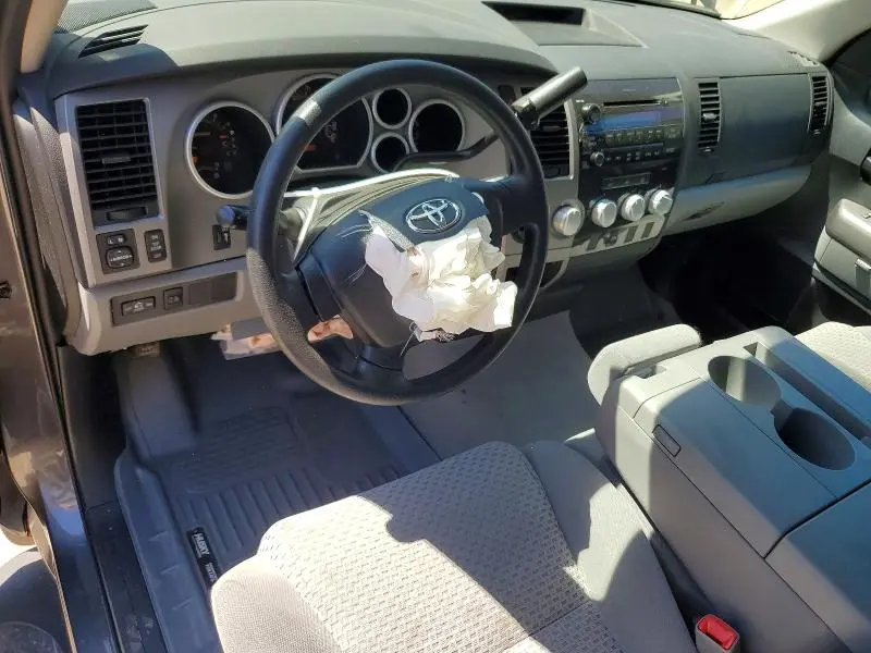 2011 TOYOTA TUNDRA CREWMAX SR5  