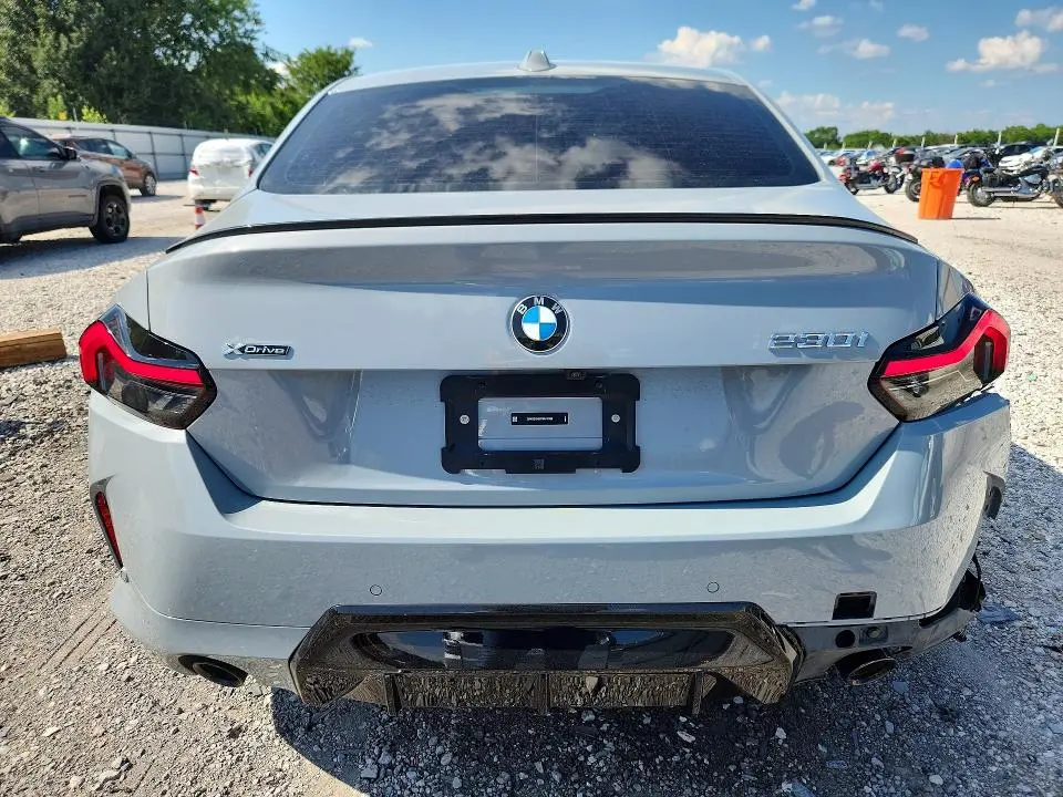 2026 BMW 230XI   