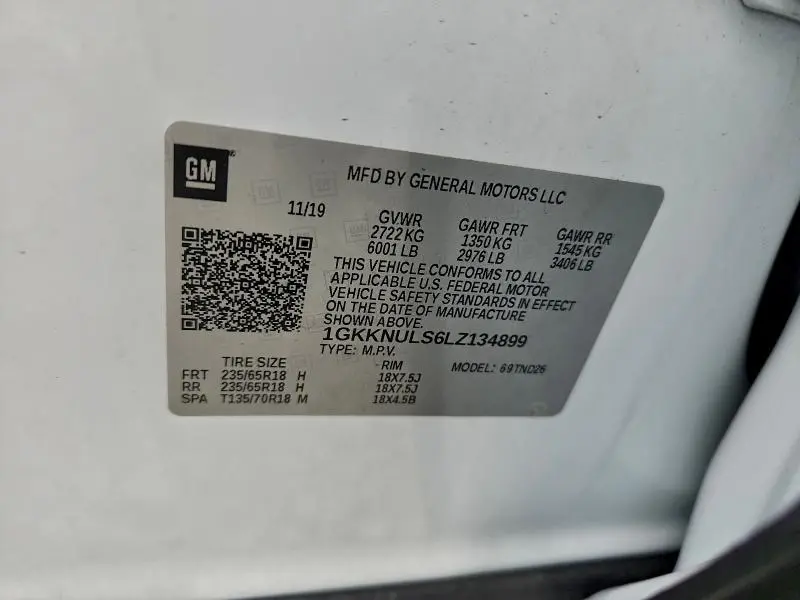 2020 GMC ACADIA SLT  
