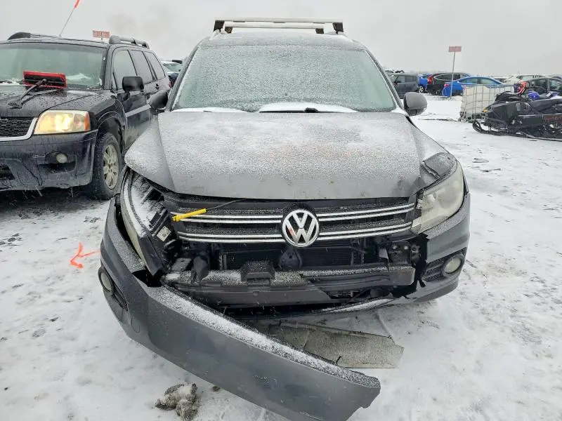 2015 VOLKSWAGEN TIGUAN S  