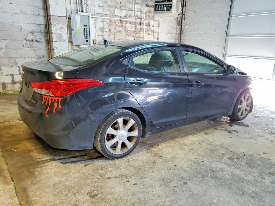 2011 HYUNDAI ELANTRA LIMITED  
