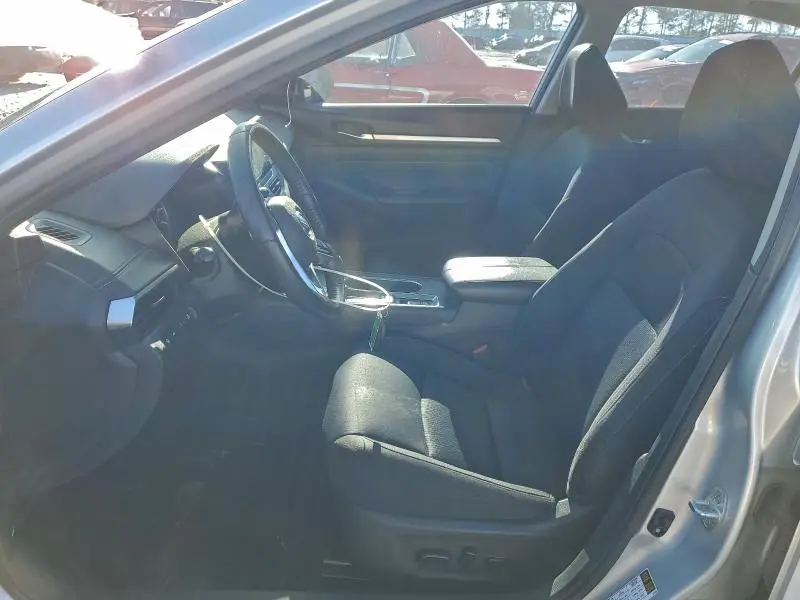 2019 NISSAN ALTIMA SV  