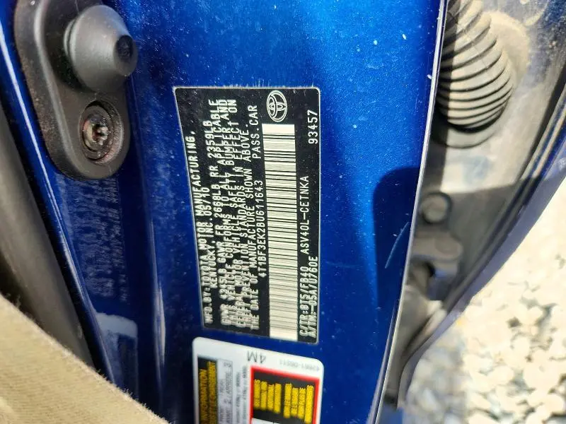 2011 TOYOTA CAMRY BASE  