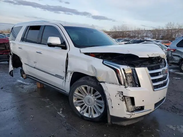 2019 CADILLAC ESCALADE PREMIUM LUXURY