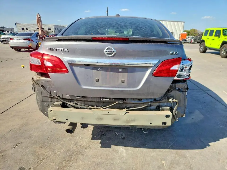2016 NISSAN SENTRA SR  