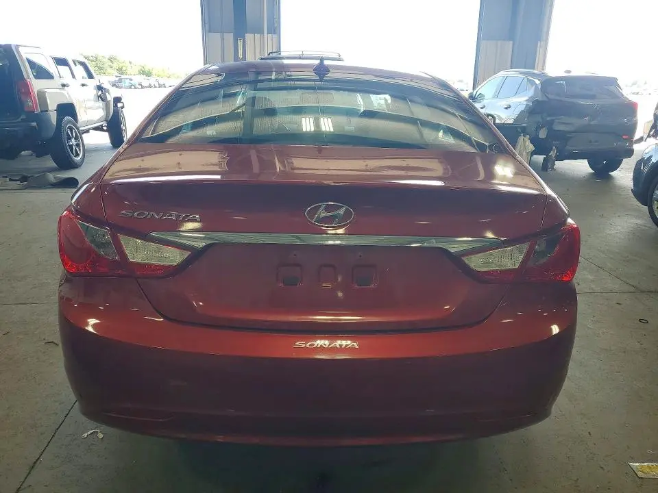 2012 HYUNDAI SONATA GLS  
