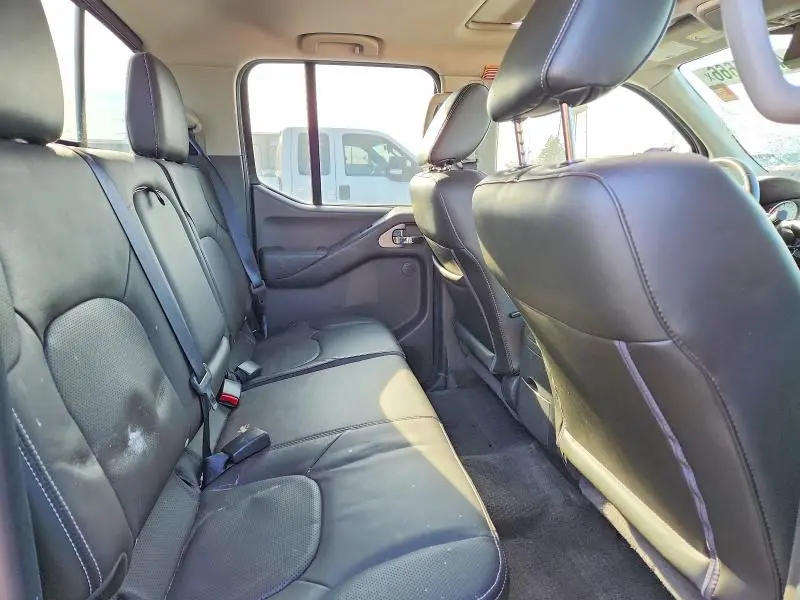 2017 NISSAN FRONTIER PRO-4X  
