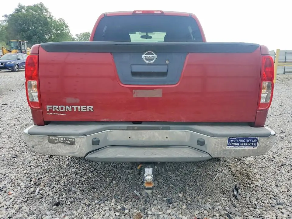2016 NISSAN FRONTIER S  
