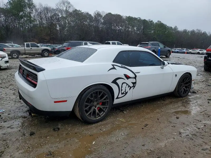 2016 DODGE CHALLENGER SRT HELLCAT  